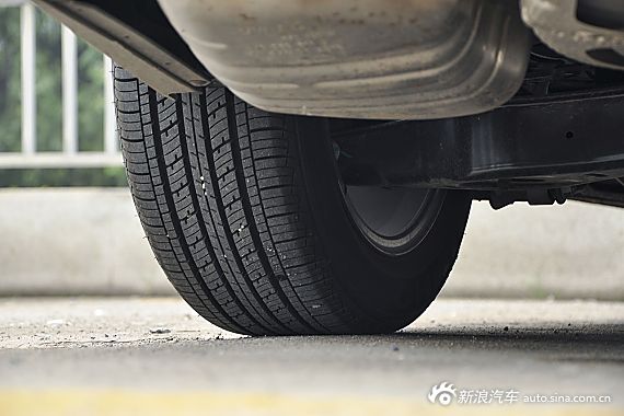 2015款速腾230TSI自动豪华型