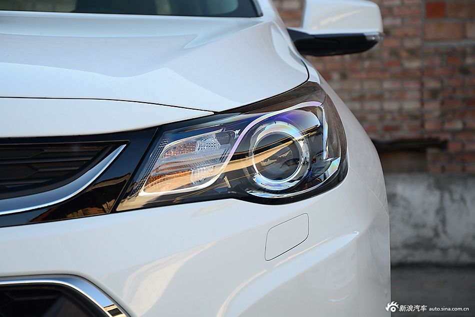 2016款迈锐宝1.6T自动豪华版