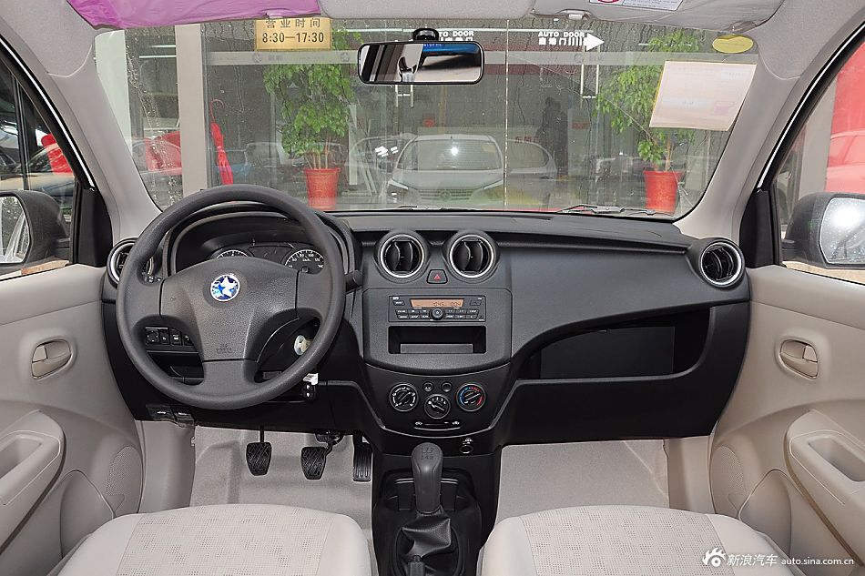 2014款启辰R30 1.2L手动优享版