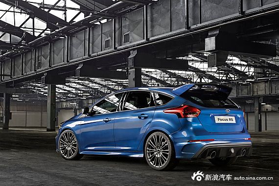 2015款福克斯RS官图