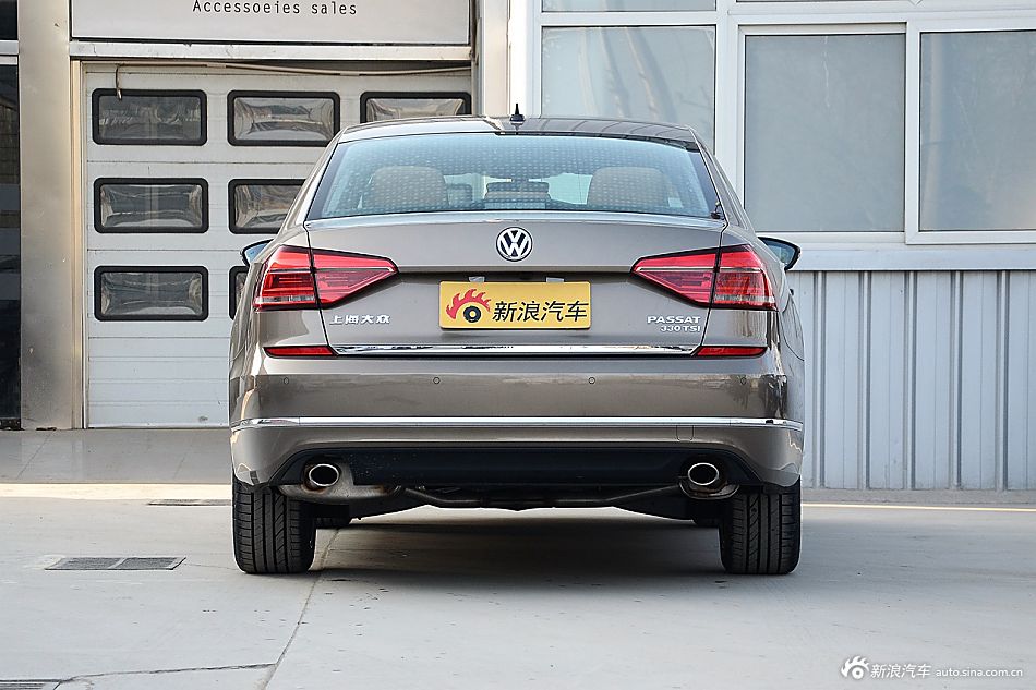 2016款帕萨特1.8T自动330TSI