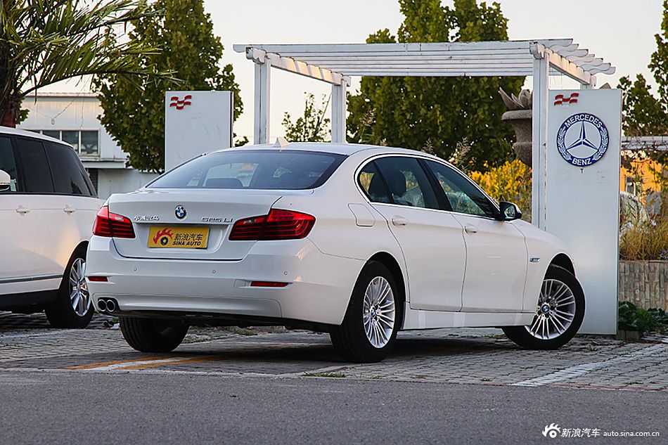 2014款宝马5系525Li豪华设计套装