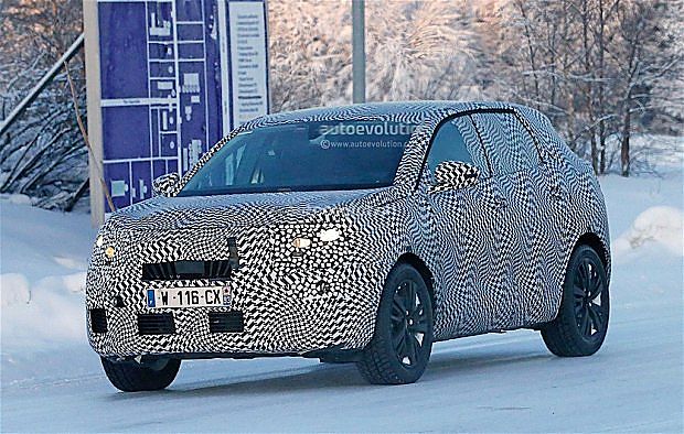 标致全新3008路试谍照