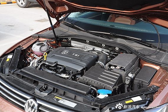 2015款凌渡330TSI DSG自动豪华型