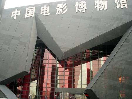 点击图片进入下一页