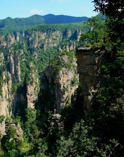 张家界天子山(图：彩虹桥)