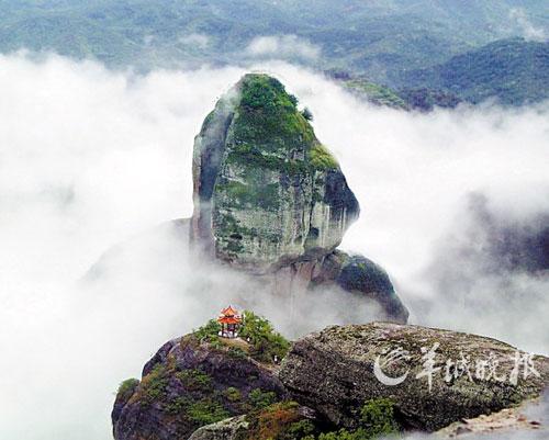 龙川霍山(刘伟东摄)