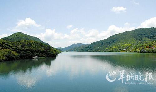 龙川青山湖(刘伟东摄)