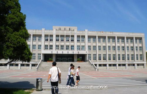 东北大学全攻略(图片来源：新浪博主 若菡)
