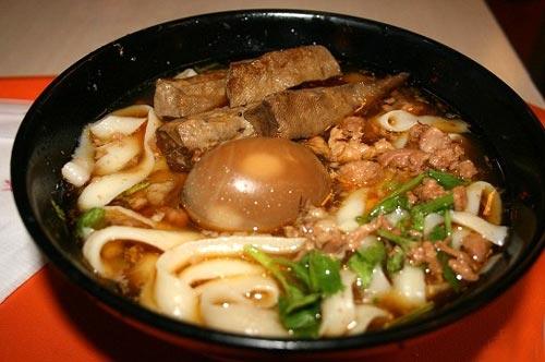 司机说大同的削面很难涨价，因为这是全城居民的饮食(网络图)
