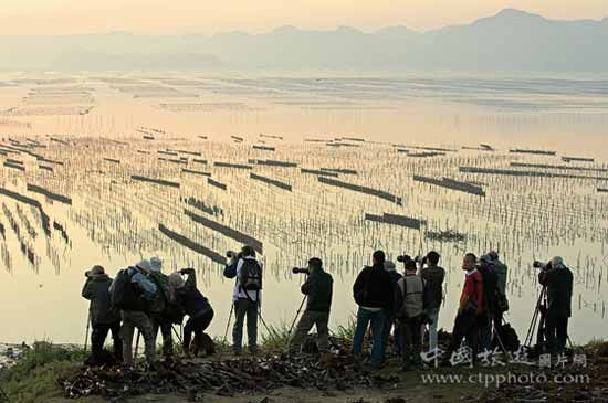点击图片进入下一页
