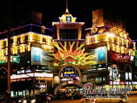 玉林生活广场(摄影：潘慧兴、唐跃武)