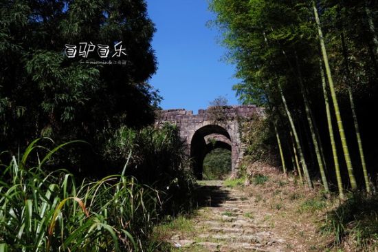 新浪旅游配圖:古道 攝影:江南驛 新浪旅游配圖:古道 攝影:江南驛