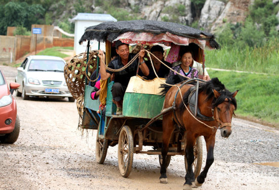 赶集路上(图：POCO网飞行军拍摄)