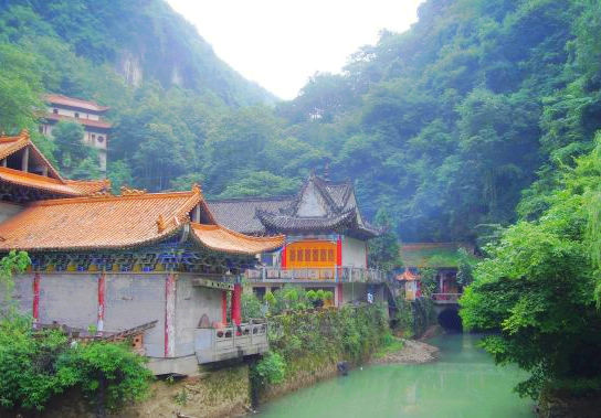 清凉避暑地推荐 汉中南郑县小南海