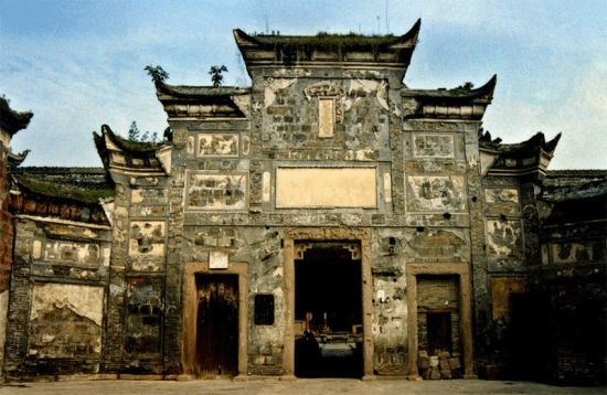 漫步西坝老街 欣赏这温润如玉的白净小镇