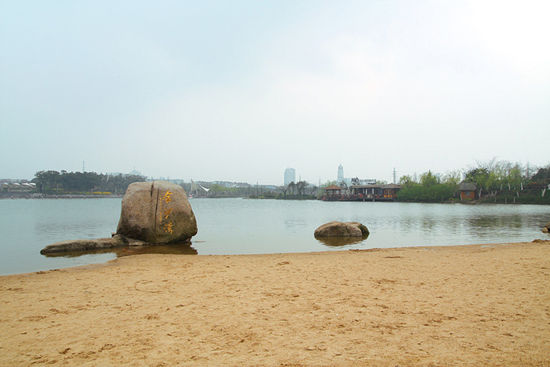江阴黄山湖公园沙滩图片