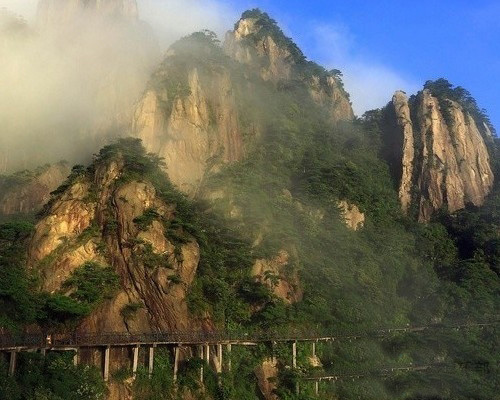 走进景德镇冷水尖领略仙境之美