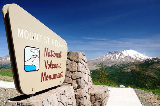 圣海伦火山国家纪念碑(Mount St.Helens National Volcanic Monument)