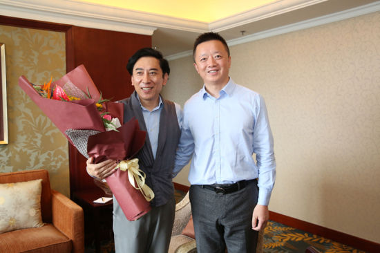 三湘印象董事、总经理、观印象董事许文智先生祝贺樊跃导演作品《知音号》全球首演新闻发布会圆满成功