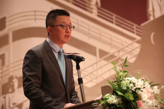 三湘印象董事、总经理、观印象董事许文智先生在《知音号》全球首演新闻发布会上致辞