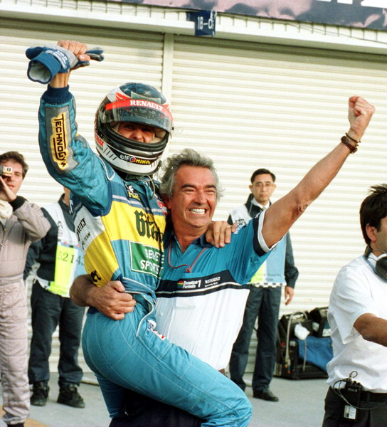 布里亚托利与舒马赫欢庆胜利的记忆镜头(1995年德国大奖赛)