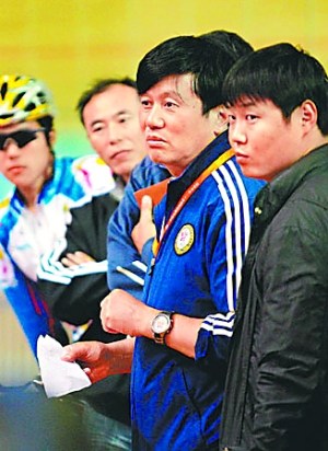 香港队教练沈金康称从未遇上类似事件。