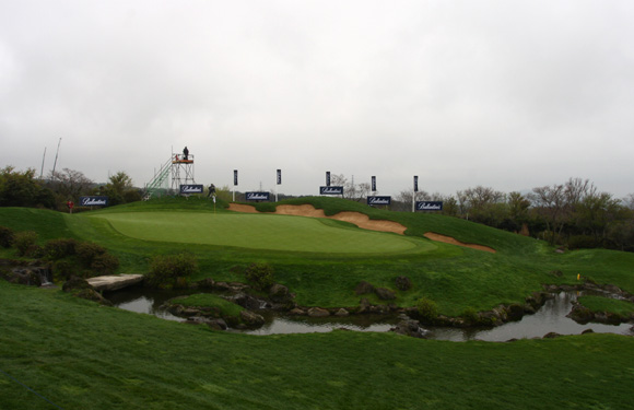 品克斯18号洞果岭