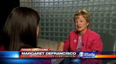 彩票机构负责人认为有些人中奖率高是买的次数多的原因。