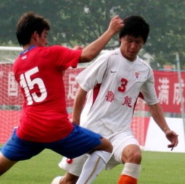 鲁能足校小将入恒大