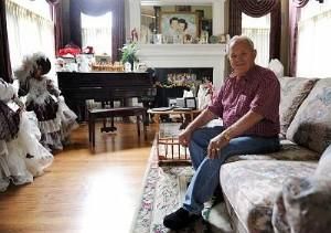 6400万大奖得主Alex Snelius近照