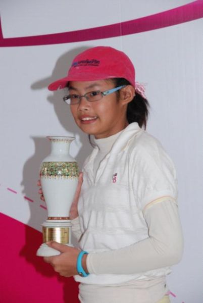 Miss Onkanok Soisuwan D Girl（女子D组）