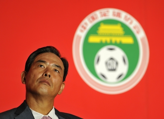 　　本周以蔡振华为首的调研团将在北京组织足球投资人调研会，探讨中国足球目前状况和所存在问题