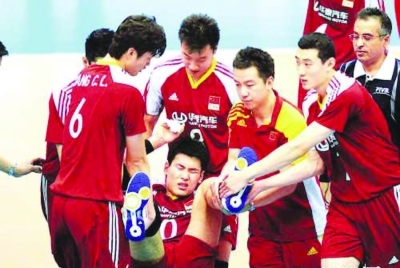   陈平在世界杯上受伤波及江苏队。