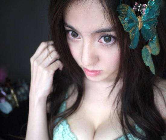 爱情从似曾相识起，至缘定三生而终