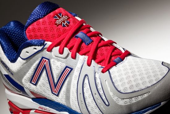 New Balance 890 V2上市时间：2012年6月 售价：RMB799