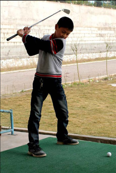 不管姿势对不对，认真第一