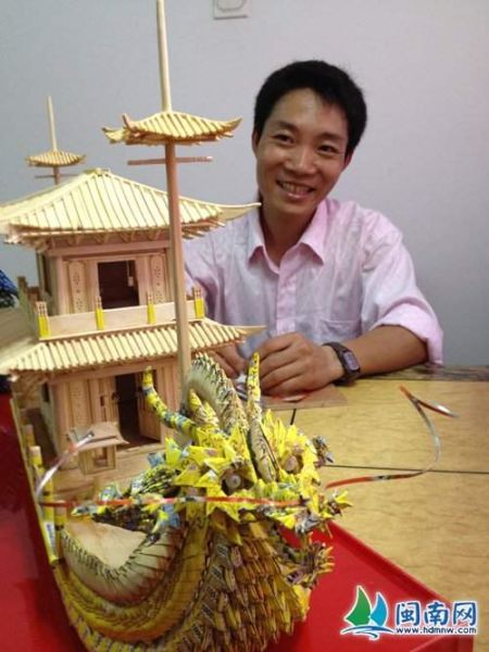 李思达的手艺令同事啧啧称奇