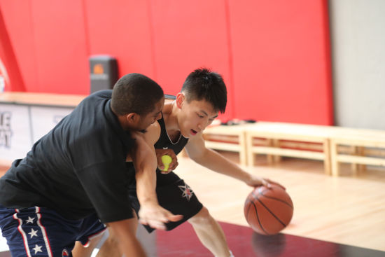 刘晓宇进行特训