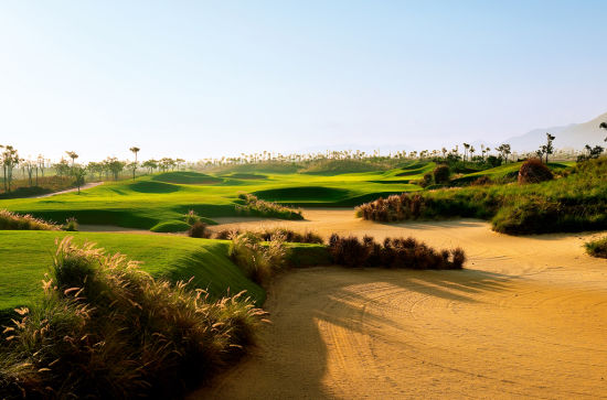 富于变化，讲究策略，是蓝湾球道的特点。图为第3洞。