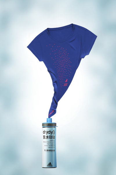 阿迪达斯无水印染科技