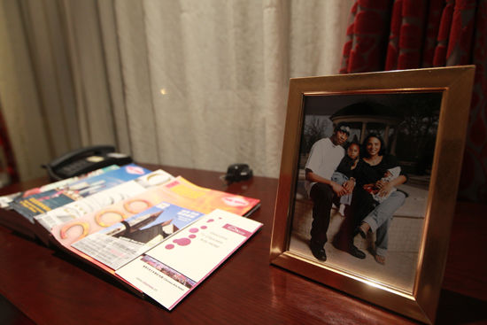 麦蒂一家人合影