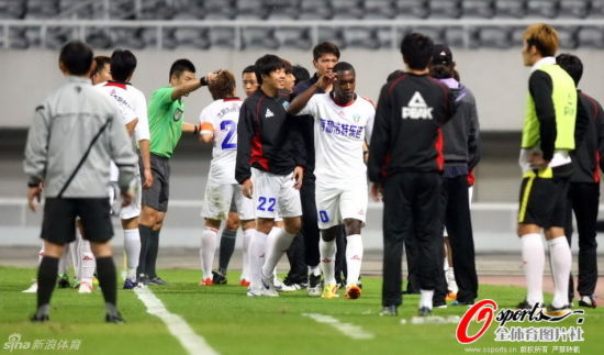 混乱或许是本赛季呼和浩特东进队表现的一个写照