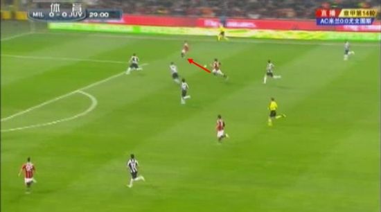 图7 蒙托利沃再次分边给博阿滕