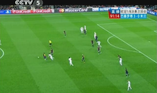 图21 梅西抢断后发动快攻