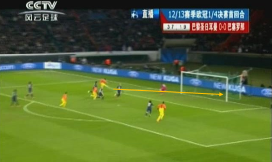 图16 梅西抽射远角破网