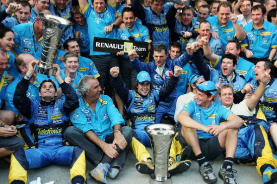 2005年中国站雷诺加冕总冠军，阿隆索成最大功臣