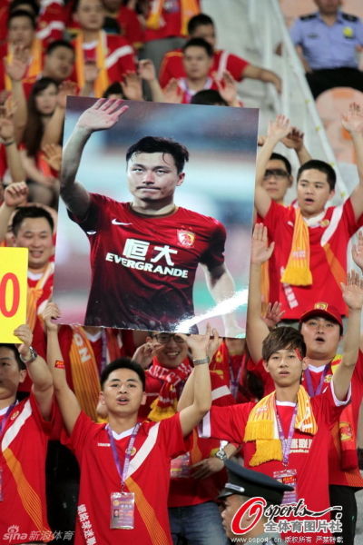 郜林要模仿的庆祝动作