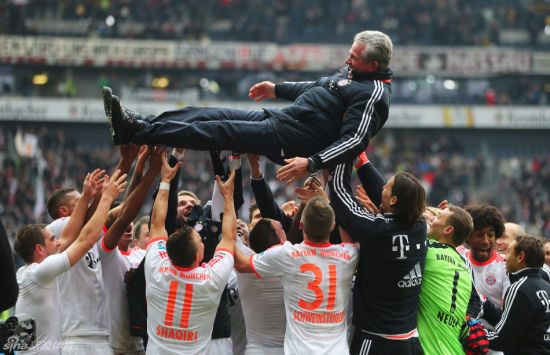 强势拜仁提前6轮夺冠