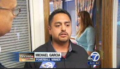 迈克尔接受采访